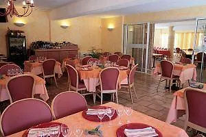 Logis De Jossyl Hotel La Roque-d'Antheron